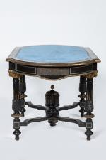 Attribué à Léon Marcotte (Français, 1824-1891) 
Table de bibliothèque 

en...